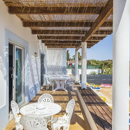 Villa Nina Quelfes